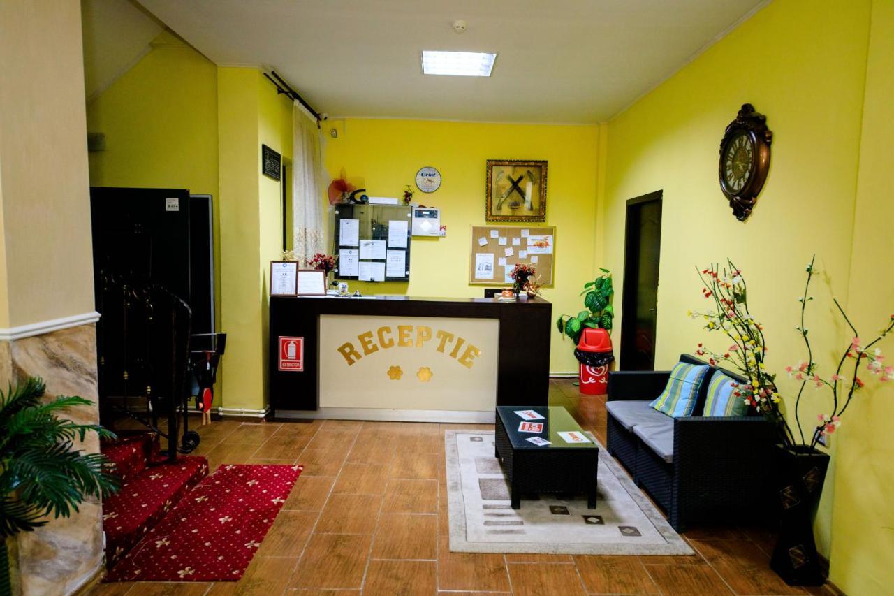 Pensiunea Grande Lepsa Ngoại thất bức ảnh
